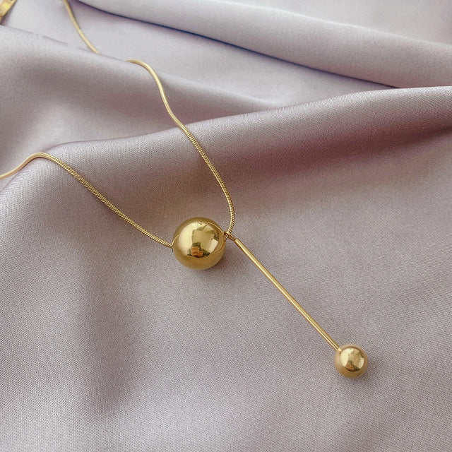 Geometric Metallic Ball Necklace